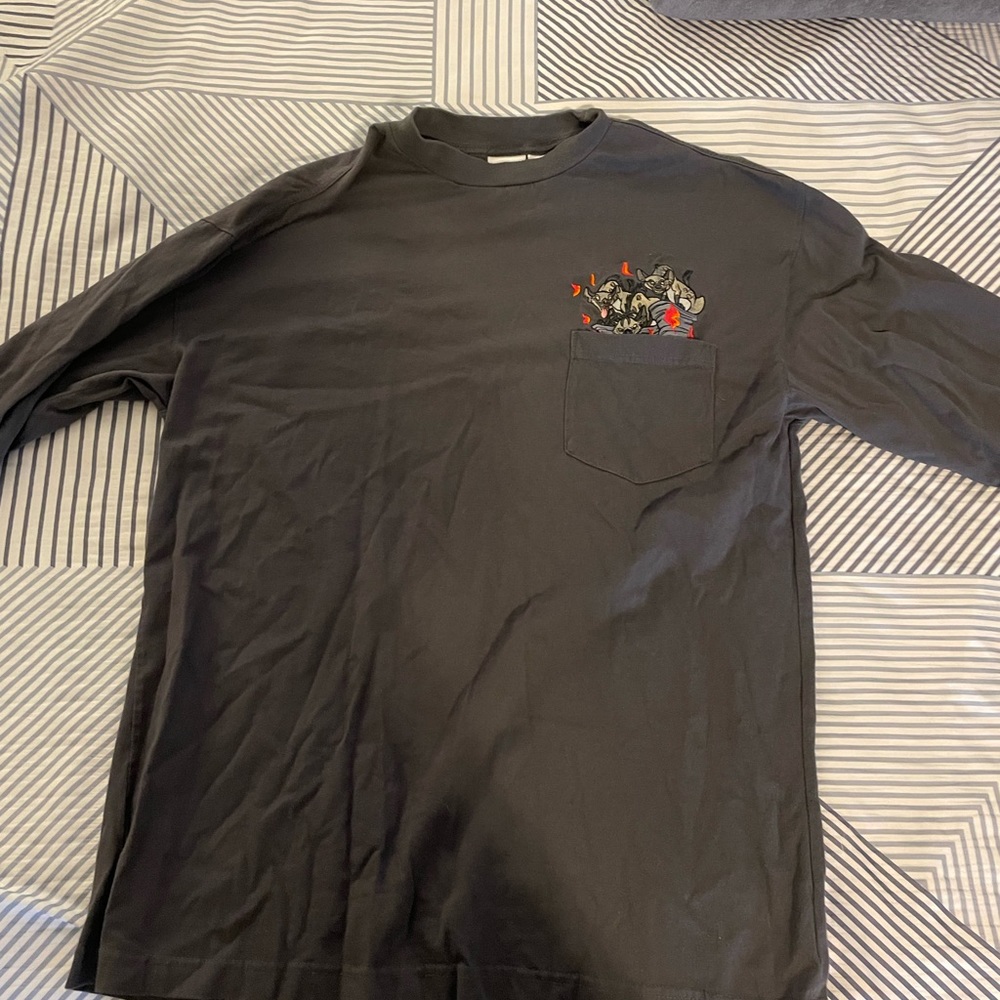 Disney Hyenas Lion King Long-sleeve Shirt (L)